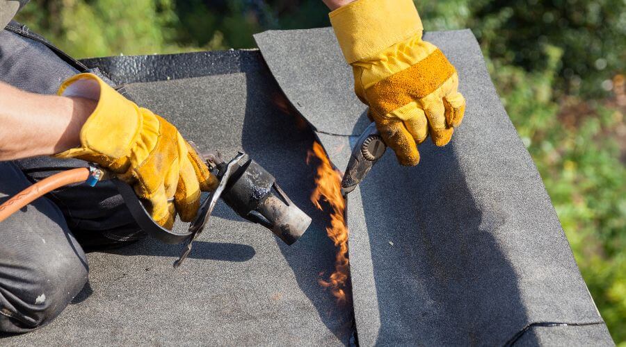 Professional flood damage restoration services in New Tazewell, TN